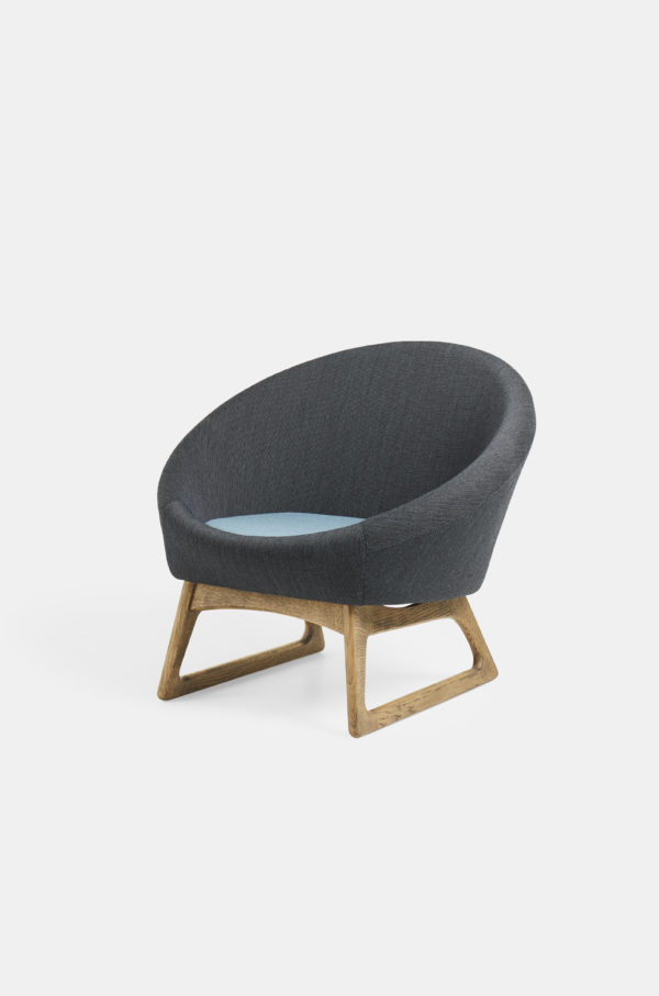 Tub Chair in kjellerup fabric